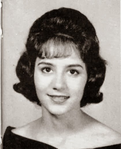 Sillavan, Delores